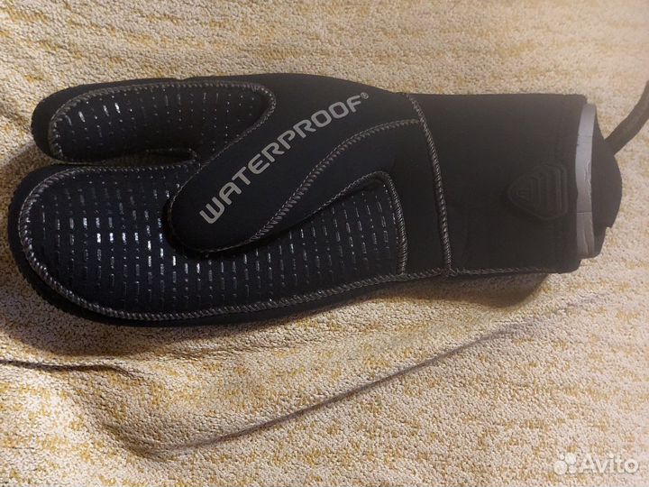 Перчатки Waterproof трехпалые 7 мм XL