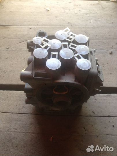 Пневмо блок подготовки воздуха бу