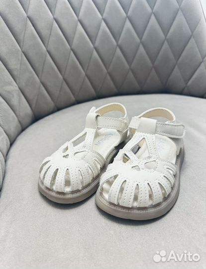 Сандали для девочки 24 25