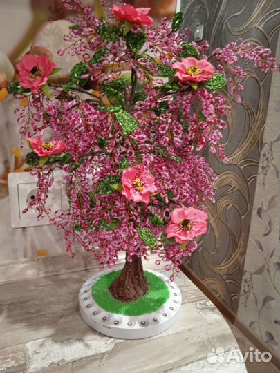 Деревья и цветы из бисера