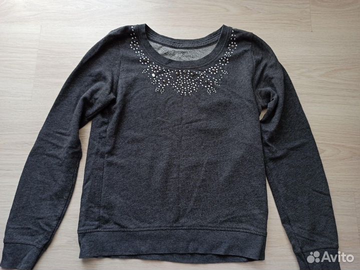 Кофты, джинсовая куртка, свитшот