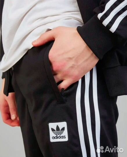 Спортивный костюм adidas турция