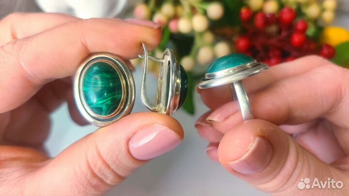Винтаж комплект с малахитом, 22,31 гр, 19 р-р, 925