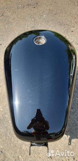 Топливный бак Sportster 1200С. Инжектор