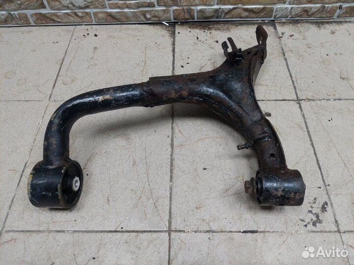 Рычаг подвески верхний задний левый Land Rover