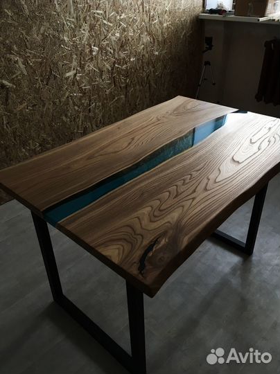 Компьютерный стол из слэба