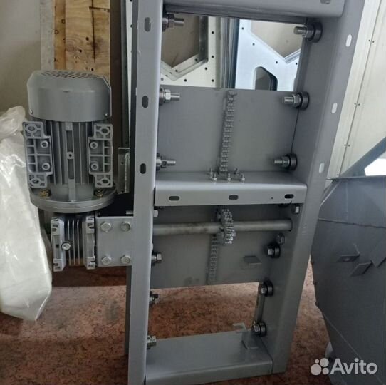 Ножевая задвижка с электрическим приводом