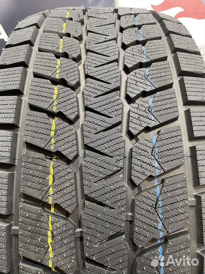 Bearway BW-ICE 285/40 R22 106S
