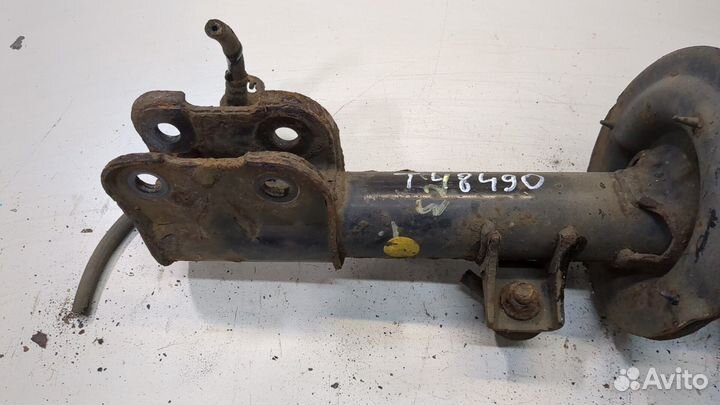 Амортизатор подвески левый передний Hyundai Santa Fe, 2014