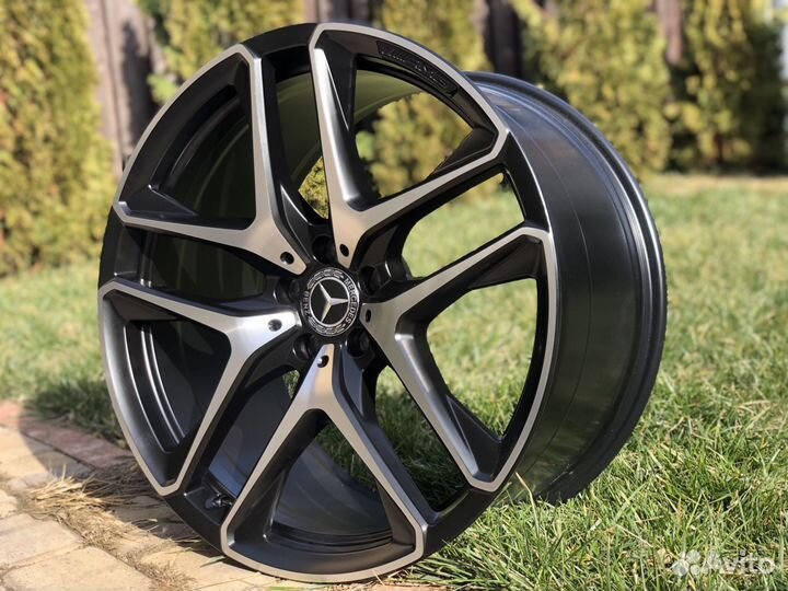 Мощные разноширокие диски AMG Mercedes GLE GLS R21