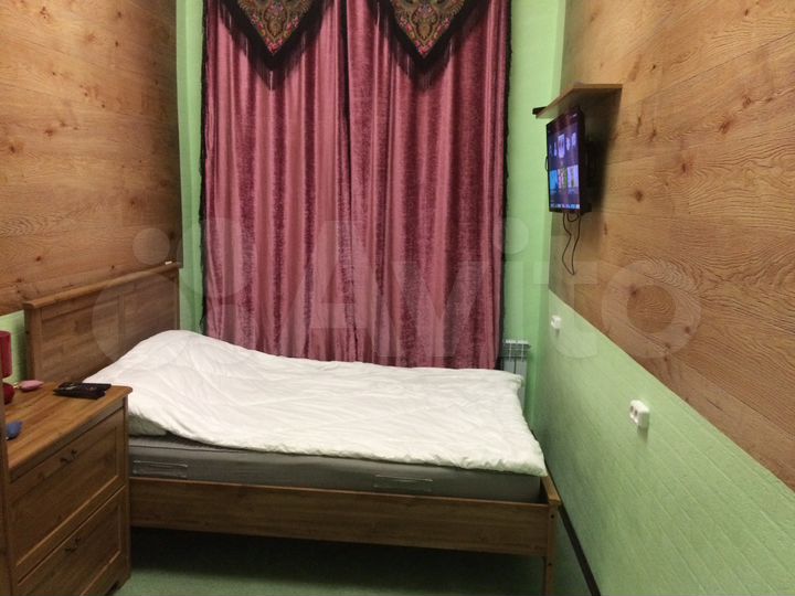 Комната 40 м², 4/4 эт.