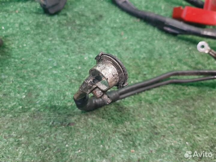 Проводка аккумулятора Subaru Tribeca WX 2006