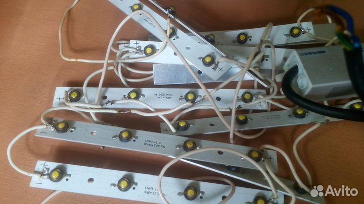 Светодиоды разные, драйвер 12в, светильники, лампы