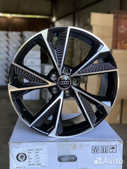 Новые диски RS7 R20 для VW Tiguan