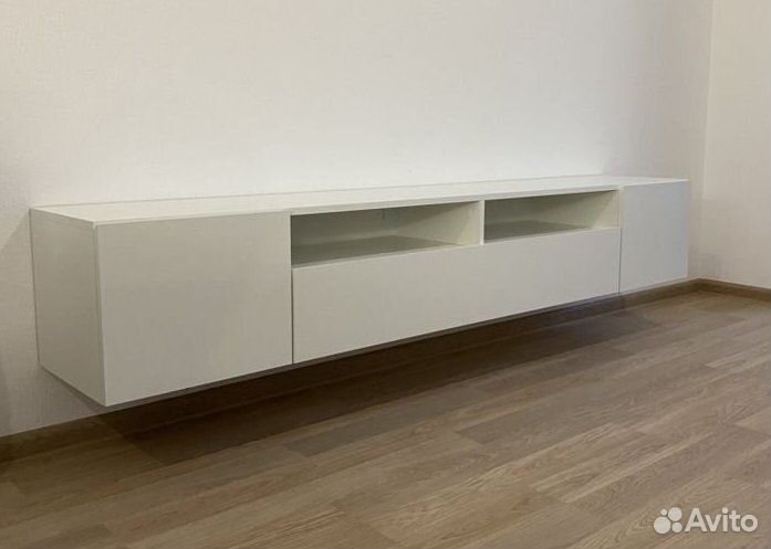 Тумба под тв подвесная на ножках белая - 2001 мм