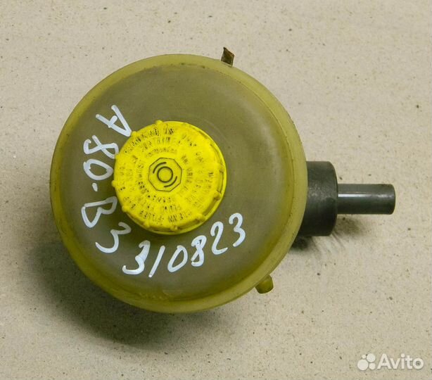 Цилиндр тормозной главный Audi 80 B3 1.8