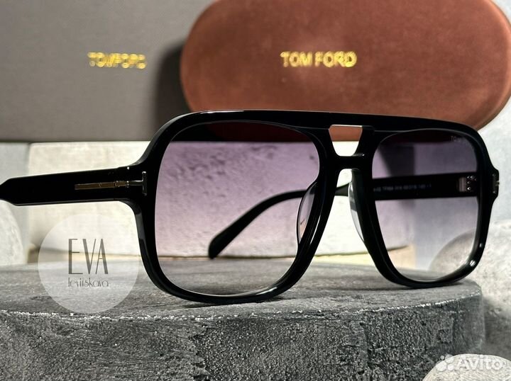 Очки Tom Ford Falconer-02 TF884 01A 2