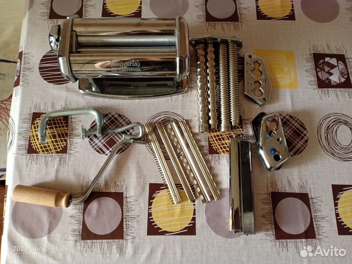 Тестораскаточная машина Imperia с насадками