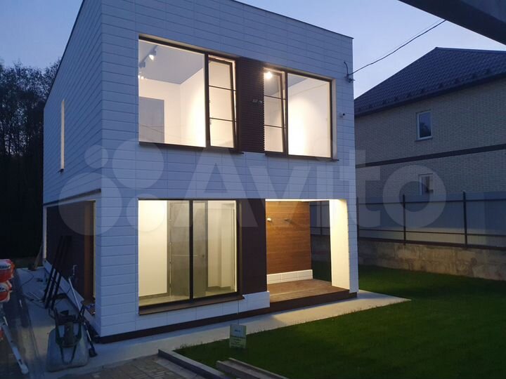 Коттедж 140 м² на участке 6,2 сот.