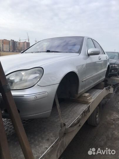 Мерседес 220