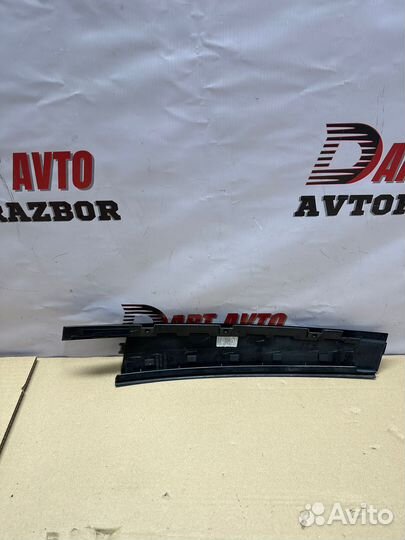 Накладка двери задняя левая Voyah Free