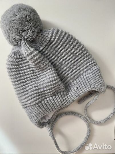 Шапка на малыша демисезонная