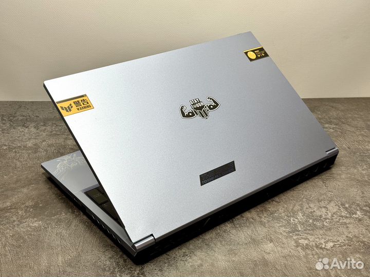 Игровой Colorful i7 11800H / RTX 3060 / 16Gb / 512