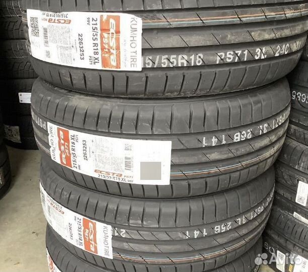 Sonix Prime UHP 08 215/55 R18 99V