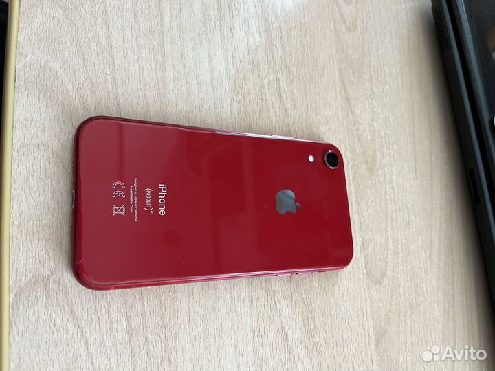 iPhone Xr, 64 ГБ