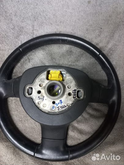 Руль на volkswagen passat b6 2008