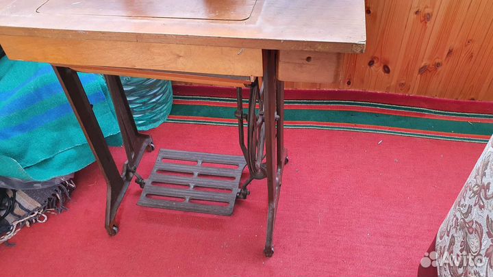 Швейная машинка ножная Подольск