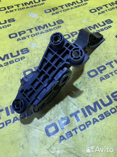 Педаль газа Хёндай Солярис