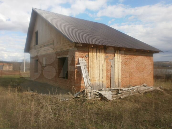 Дом 160 м² на участке 10 сот.