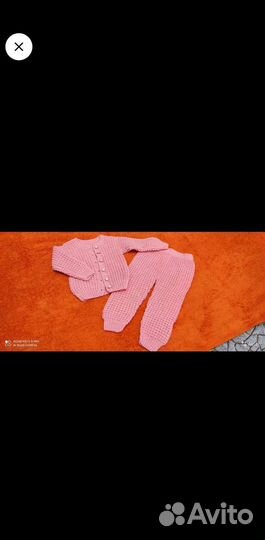 Костюм вязаный новый на 2-3 года