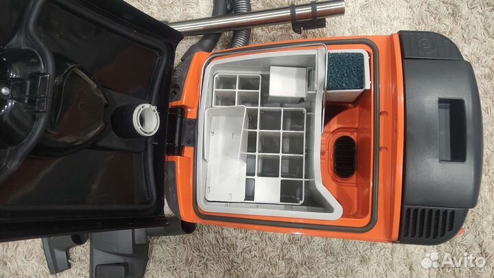 Моющий пылесос Thomas twin Tiger