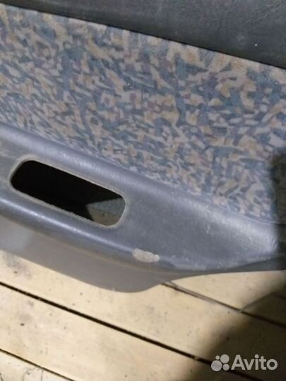 Карта двери Nissan Pulsar