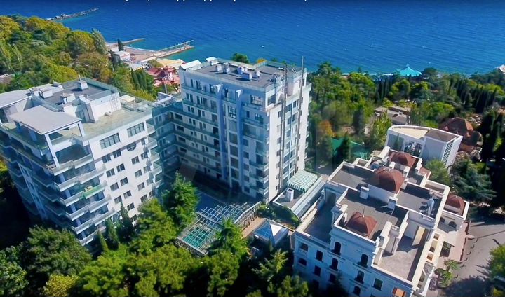 2-к. квартира, 112,9 м², 4/9 эт.