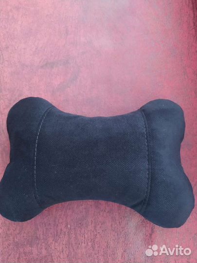 Подушка в машину для шеи