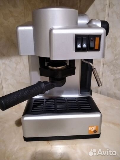 Кофеварка кофемашина