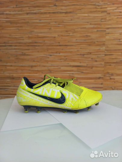 Бутсы nike phantom venom