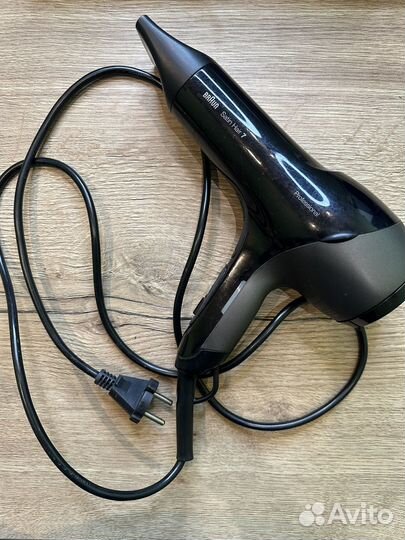 Фен Braun Satin Hair 7 SensoDryer iontec HD785
