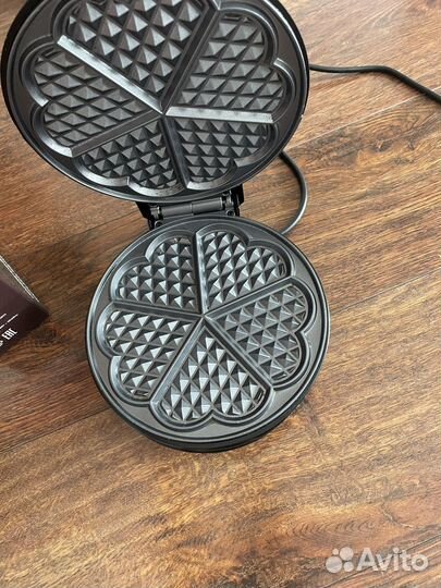 Электровафельница 5 сердечек