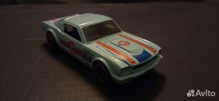 Hot wheels машинки