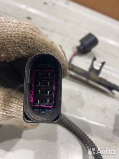 Проводка форсунок Seat Altea freetrack BWA 2008