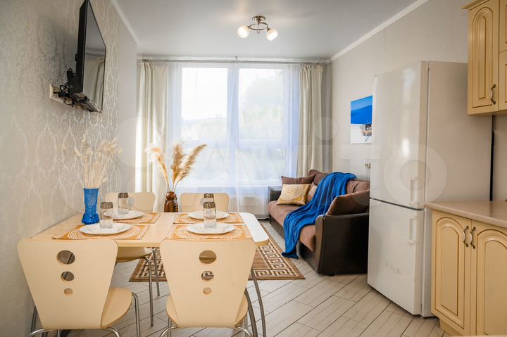2-к. квартира, 55 м², 2/14 эт.
