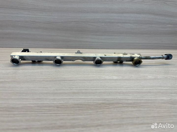 Топливная рампа LADA X-Ray