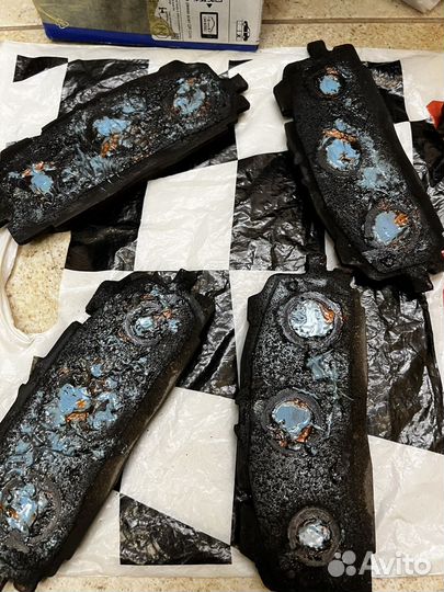 Тормозные колодки DC Brakes STR.S+