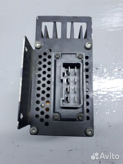 Преобразователь напряжения volvo FH12 1-seeria (01