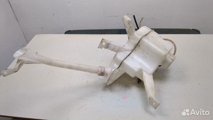 Бачок омывателя Nissan Leaf, 2016