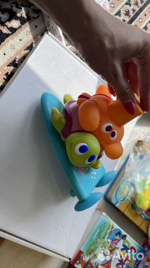 Развивающие игрушки для малышей